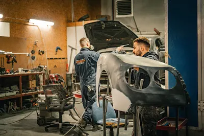 DEDserwis Warsztat Blacharsko-lakierniczny, Wymiana szyb, Autodetailing